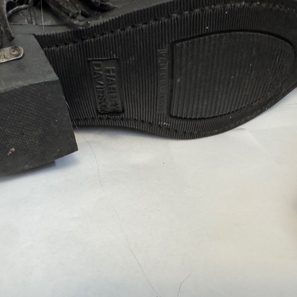 Women’s Harley Davidson boots - Picture 6 of 13